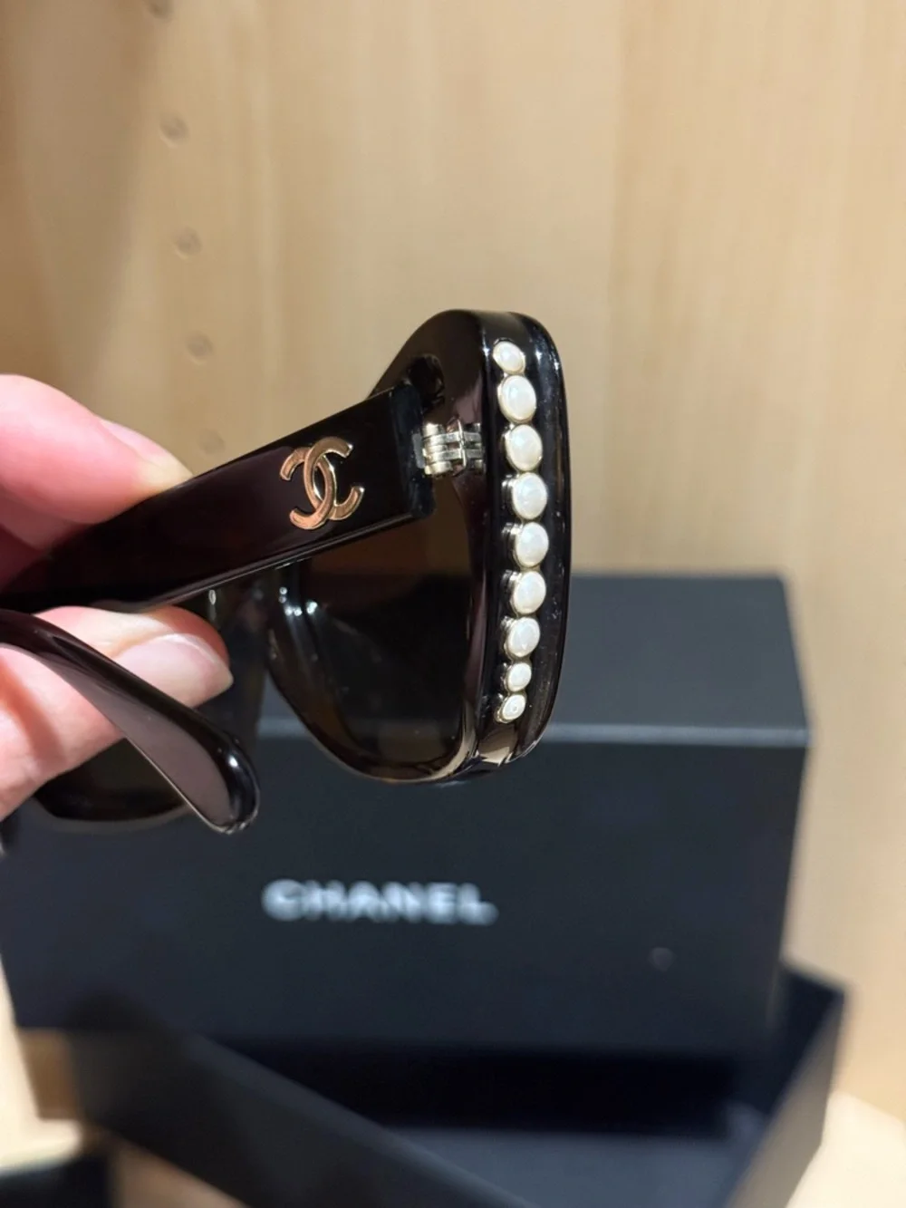 CHANEL Black Cat-Eye Sunglasses with Pearl Accent - Picture 2 of 10